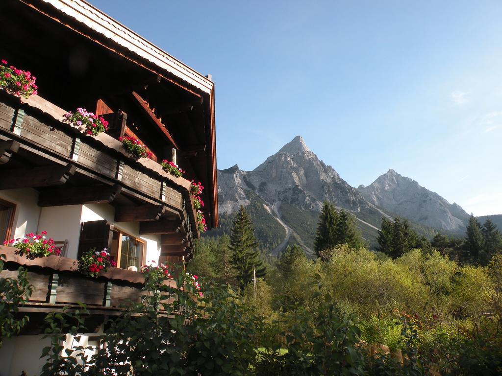 Tyrol Appartements Ehrwald Luaran gambar